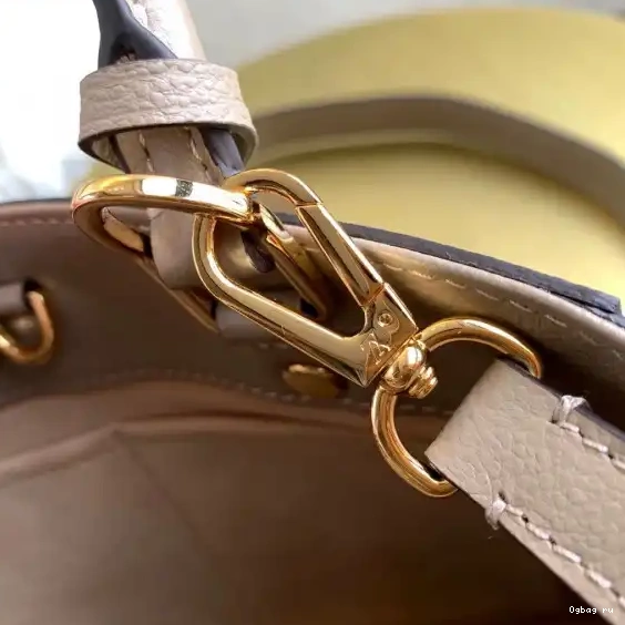 VUITTON LOUIS BB MONTAIGNE 0525